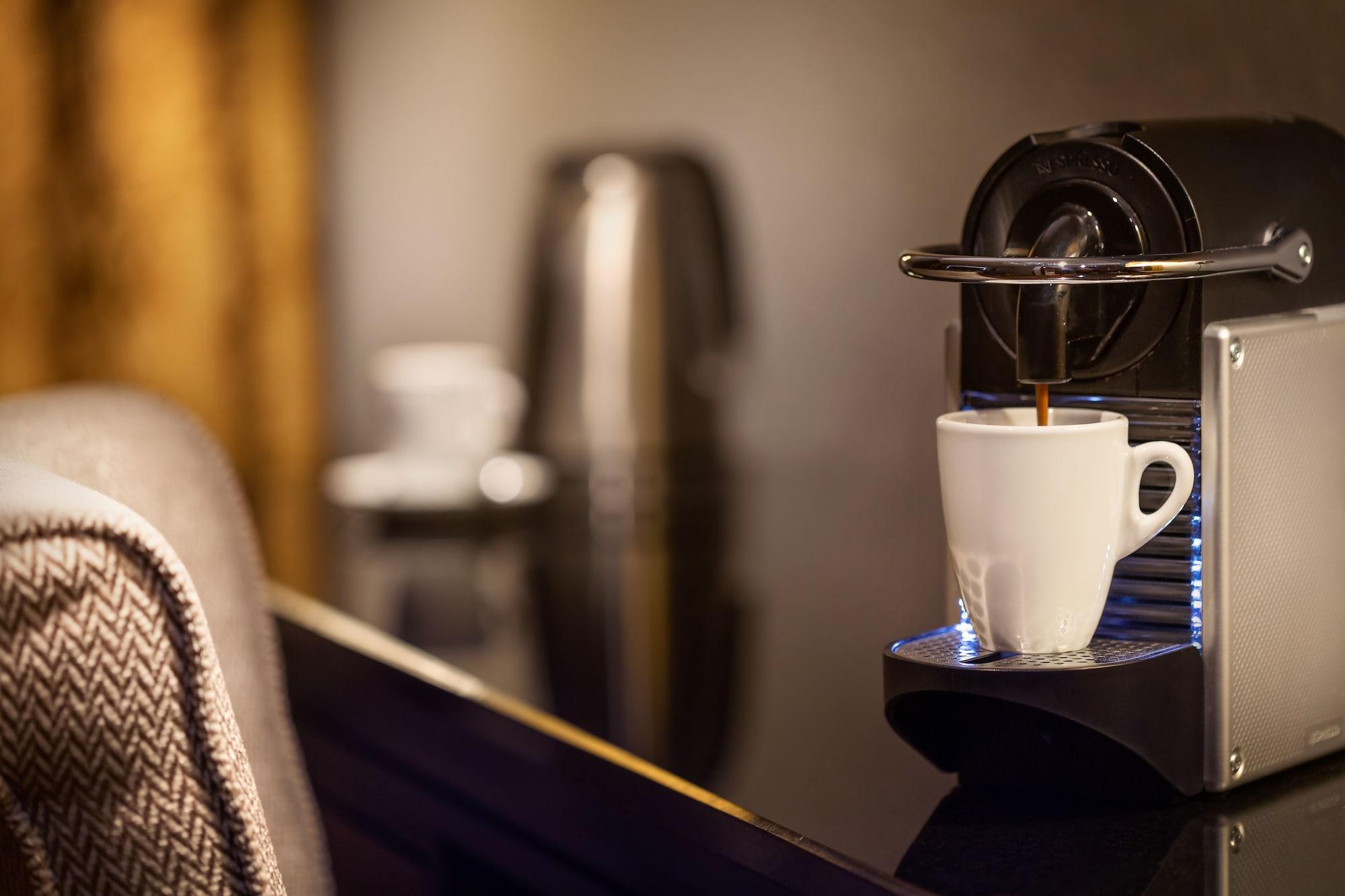 Art Deco Imperial Hotel Prague Ngoại thất bức ảnh A Nespresso coffee machine